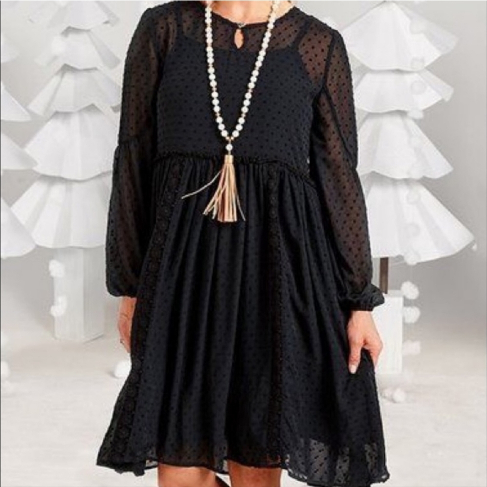 Elegant Black Long Sleeve Dress